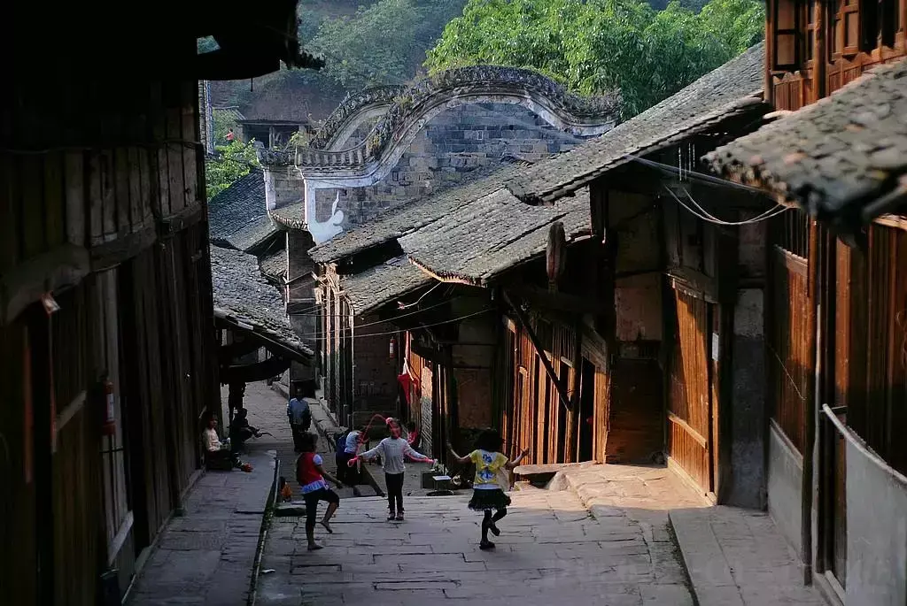 成都周边古镇旅游景点大全排名（成都旅游攻略五日游）