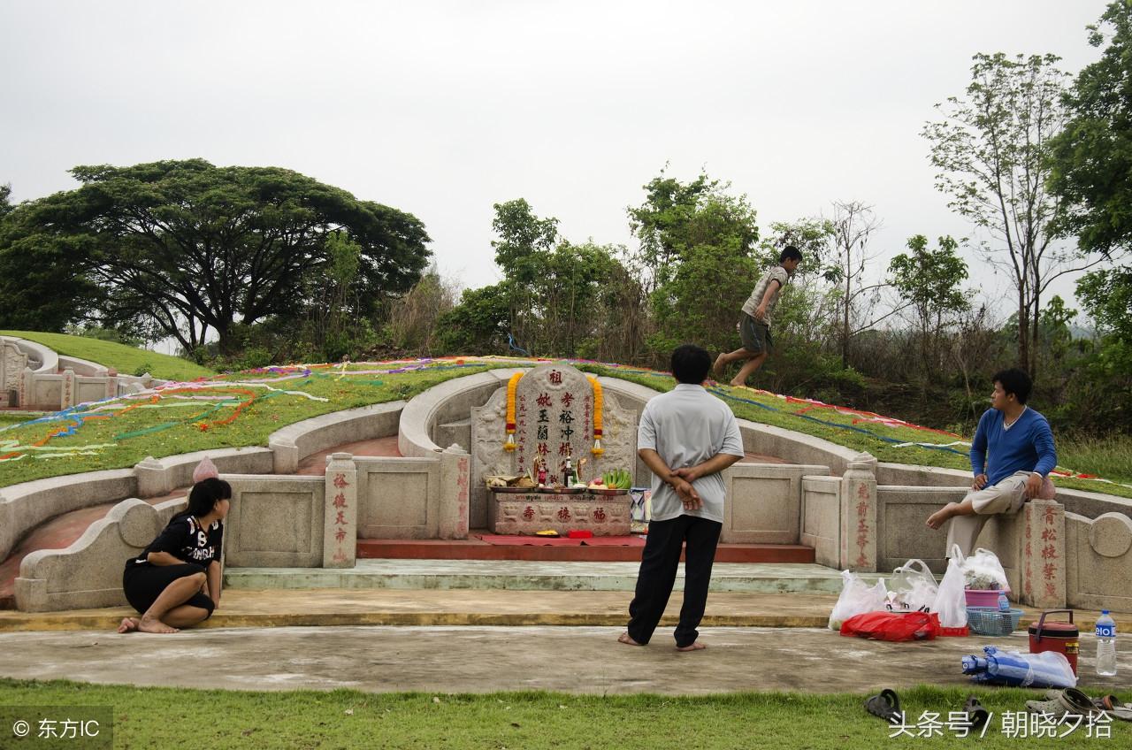 过年上坟三种水果是什么意思（春节上坟三种水果是什么）